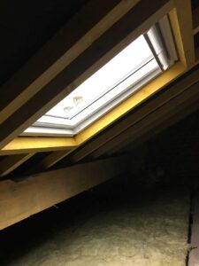 Pose de Velux et fenêtres de toit